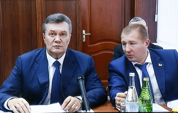 «UΛ:Перший» транслюватиме допит Януковича