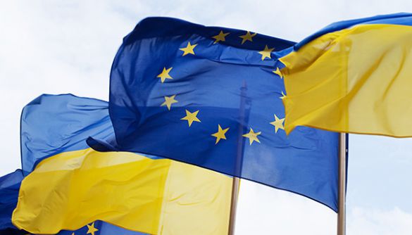Представництво ЄС в Україні вітає заплановане внесення змін до закону про Суспільне мовлення