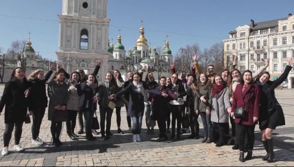 «UA:Перший» наживо покаже посвяту у волонтери «Євробачення-2017»