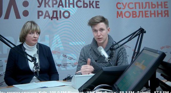 Як мовить «Українське радіо» на Крим і Донбас та що радійники виробляють іноземними мовами?