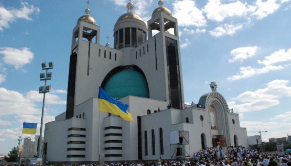 «UA: Перший», «UA: Культура», «UA: Крим» та «Українське радіо» транслюватимуть наживо великодні богослужіння