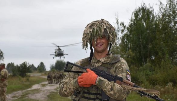 Суспільне шукає продюсера для програми про українську армію
