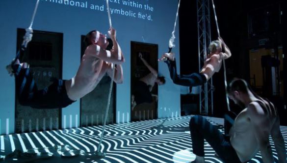 Канал «UA: Культура» наживо покаже виставу Burning Doors про Сенцова