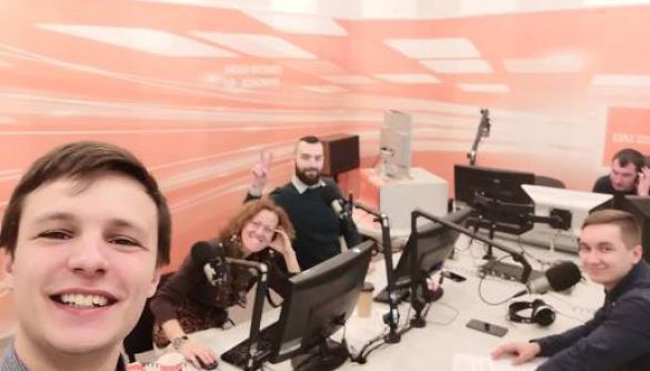 На радіо «Промінь» стартував молодіжний передвиборний радіосеріал «ПоліТроль»