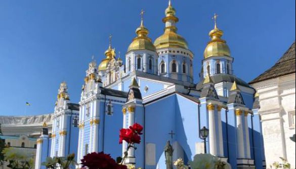 «UA: Перший», «UA: Культура» і «UA: Крим» транслюватимуть Великодню літургію з трьох соборів