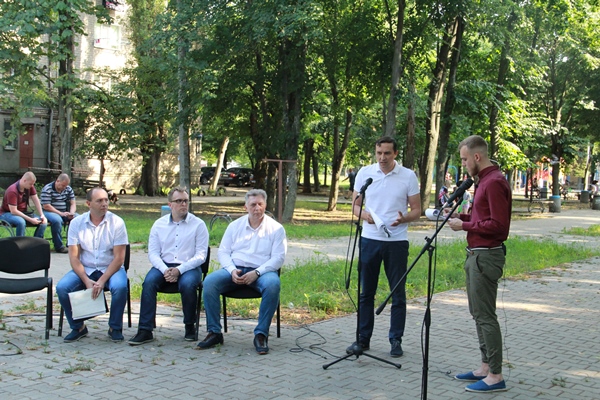 Бої мажоритарників: про що і в яких умовах дебатували в етерах «UA:Дніпро»