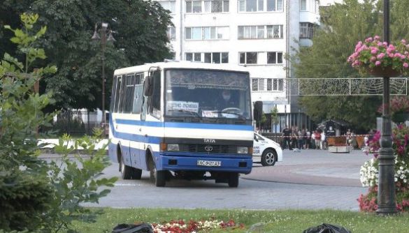 У Луцьку через захоплений автобус частково вимкнули ФМ-мовлення