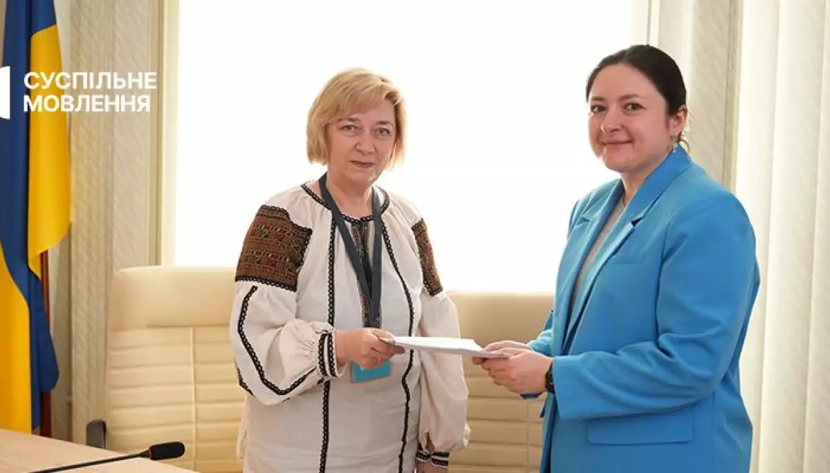 Голова наглядової ради Суспільного підписала контракт з Юлією Федів