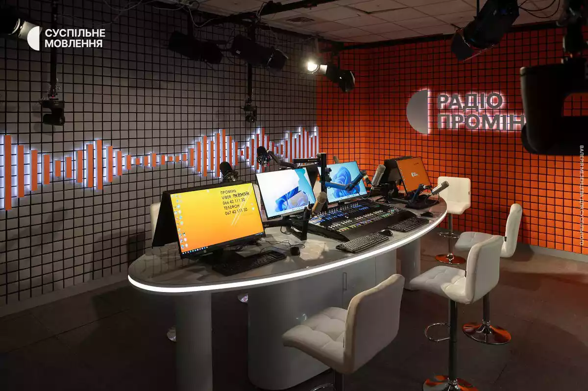 Радіо «Промінь» мовить із нової студії